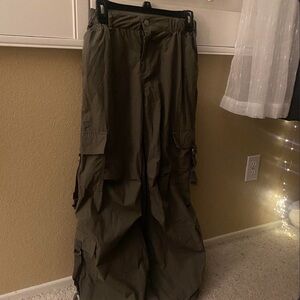 y2k women’s khaki green cargo pants